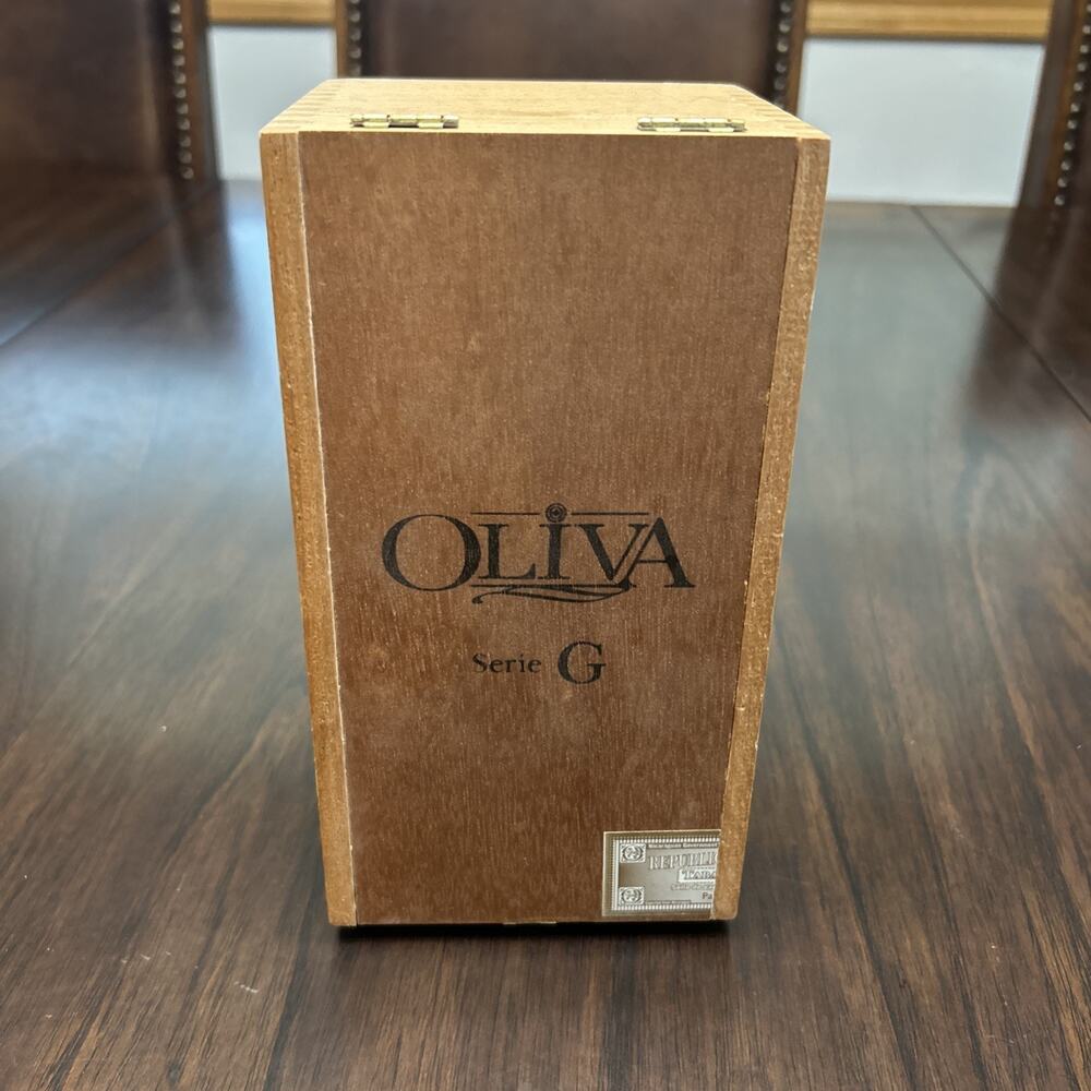 Oliva Serie G Cameroon Empty Wood Cigar Box 8” x 4.25" x 4"